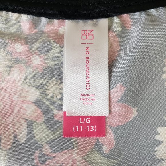 No Boundaries Black Floral Poly Zip Bomber Jacket Size Jr. 11-13 Fits Women M - Picture 9 of 10